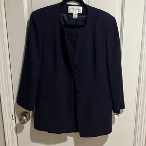 Jones New York Skirt Suit